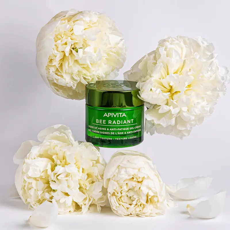 BEE RADIANT Bőröregedés és fáradtság jelei elleni gél-krém Light (50 ml)