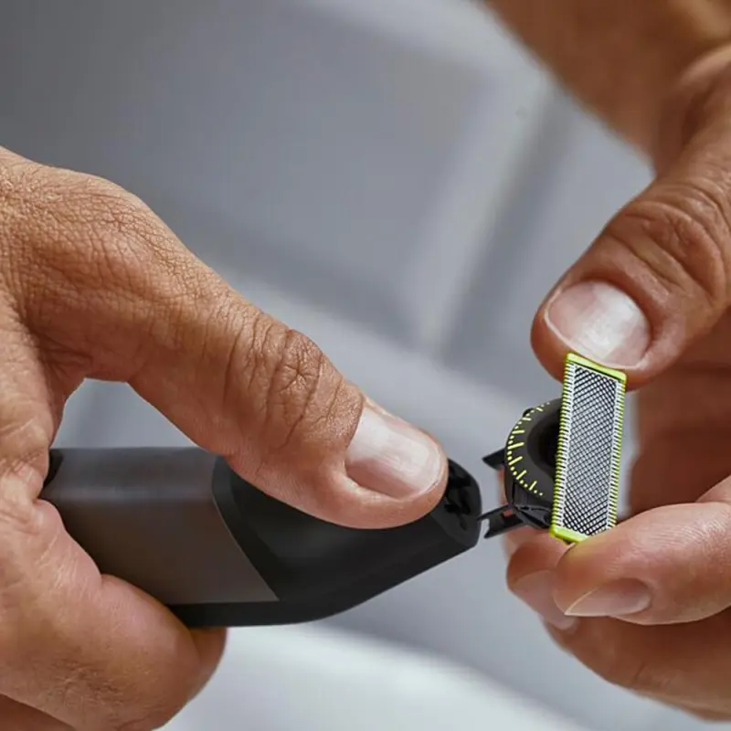 OneBlade Pro 360 QP6652/61 hibrid borotva