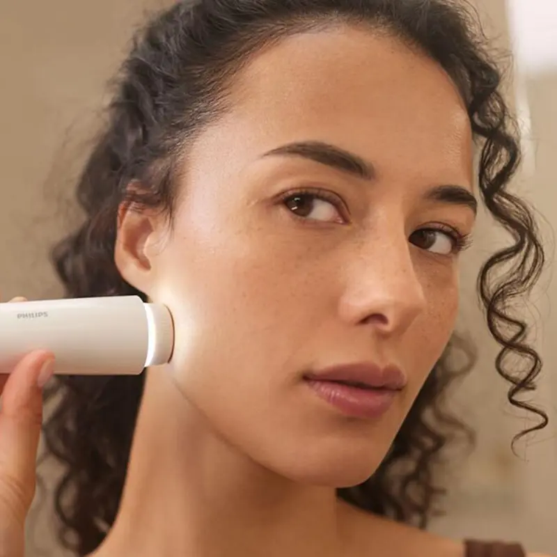SatinShave Advanced BRL147/00 Női elektromos borotva 4 tartozékkal